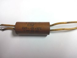 Condensator