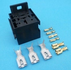 Relaisvoet 3x9.5 + 2x6.3 + 4x2.8mm tbv 7032